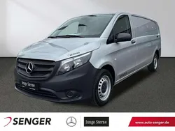 Brillantsilber Gebraucht 2023 Mercedes Vito Van / Kleinbus | 31.356 € (Guter Preis)
