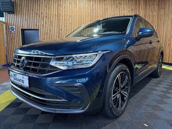 Blau Gebraucht 2022 VW Tiguan Life SUV | 25.990 € (Fairer Preis)