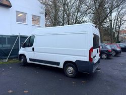 Weiß Gebraucht 2017 Peugeot Boxer Comfort Van | 12.900 €