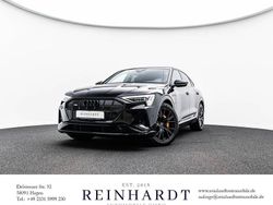 Mythosschwarz metallic Gebraucht 2023 Audi e-tron Sportback Black Edition SUV | 43.520 € (Fairer Preis)