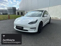 Weiß Gebraucht 2021 Tesla Model 3 Performance Limousine | 27.400 € (Guter Preis)