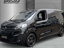Diamant schwarz/karbon schwarz Gebraucht 2023 Opel Zafira Life Edition Van | 34.950 € (Superpreis)