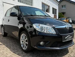 Schwarz Gebraucht 2014 Skoda Fabia Best of Limousine | 6.999 € (Fairer Preis)