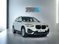 Weiß Gebraucht 2021 BMW X1 SUV | 20.599 € (Guter Preis)
