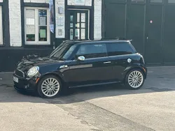 Schwarz Gebraucht 2010 Mini John Cooper Works Kleinwagen | 7.490 € (Guter Preis)