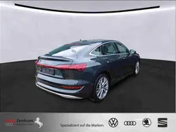 Grau Gebraucht 2023 Audi e-tron Sportback Advanced SUV | 39.970 € (Superpreis)