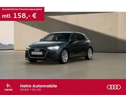 Mythosschwarz metallic Neu 2025 Audi A1 Advanced Plus Kleinwagen | 26.980 € (Fairer Preis)