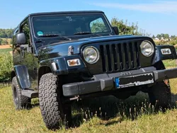 Schwarz Gebraucht 2005 Jeep Wrangler Sahara SUV | 27.500 €