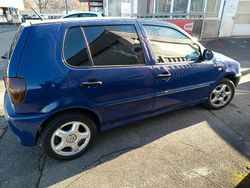 Blau Gebraucht 1996 VW Polo Kleinwagen | 1.500 €