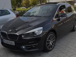 Schwarz Gebraucht 2014 BMW 218 Active Tourer Luxury Line Van / Kleinbus | 13.999 € (Etwas zu teuer)