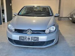 Silber Gebraucht 2010 VW Golf VI Trendline Limousine | 4.450 € (Fairer Preis)