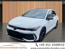 Weiß Gebraucht 2024 VW Golf VIII GTI Limousine | 36.980 € (Fairer Preis)