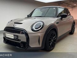 Grau Gebraucht 2021 Mini Cooper S Classic Kleinwagen | 24.990 € (Teuer)