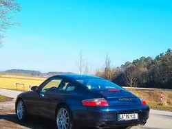 Blau Gebraucht 2001 Porsche 911 Carrera 4 Coupé | 27.500 € (Fairer Preis)