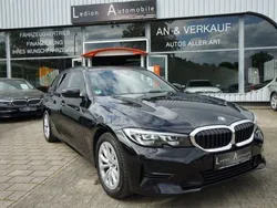 Schwarz Gebraucht 2019 BMW 320 Advantage Kombi | 24.400 € (Teuer)