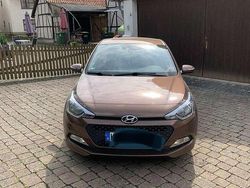 Gebraucht 2016 Hyundai i20 Trend Limousine | 8.700 € (Fairer Preis)