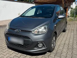 Grau Gebraucht 2014 Hyundai i10 Kleinwagen | 4.250 € (Fairer Preis)