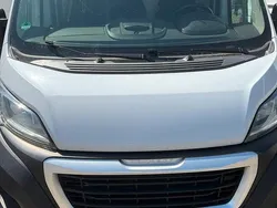 Weiß Gebraucht 2022 Peugeot Boxer Van | 12.000 €