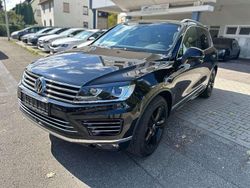 Deep black Gebraucht 2018 VW Touareg Exclusive SUV | 33.990 € (Guter Preis)