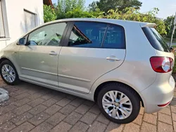 Grau Gebraucht 2013 VW Golf Plus Life Van / Kleinbus | 9.500 € (Guter Preis)