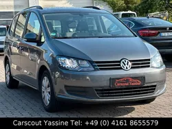 Grau Gebraucht 2015 VW Sharan Trendline Van / Kleinbus | 9.990 € (Teuer)