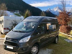 Grau Gebraucht 2017 Ford Transit Custom Van / Kleinbus | 23.900 €
