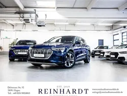 Navarrablau metallic Gebraucht 2023 Audi e-tron S-Line SUV | 41.755 €