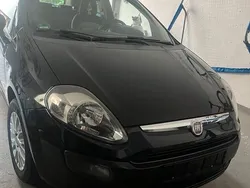 Schwarz Gebraucht 2010 Fiat Punto Evo Kleinwagen | 2.500 € (Fairer Preis)