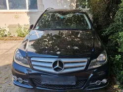 Schwarz Gebraucht 2012 Mercedes C200 Avantgarde Kombi | 7.200 € (Guter Preis)