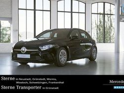 Schwarz Gebraucht 2022 Mercedes A250 Limousine | 22.690 € (Superpreis)