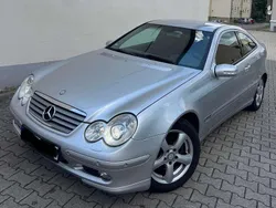 Silber Gebraucht 2004 Mercedes C180 Coupé | 3.790 € (Etwas zu teuer)