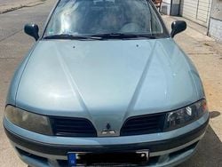 Blau Gebraucht 2004 Mitsubishi Carisma Kleinwagen | 1.200 € (Guter Preis)