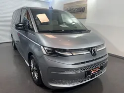 Monosilber metallic Gebraucht 2022 VW T7 Style Van | 52.440 € (Etwas zu teuer)