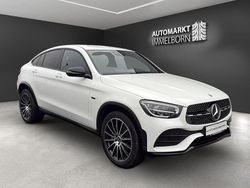 Weiß Gebraucht 2021 Mercedes GLC300e AMG Coupé | 39.350 € (Fairer Preis)