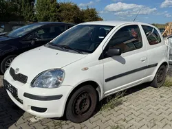Weiß Gebraucht 2005 Toyota Yaris Kleinwagen | 1.999 € (Etwas zu teuer)