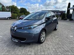 Grau Gebraucht 2020 Renault Zoe Life Kleinwagen | 10.490 € (Fairer Preis)