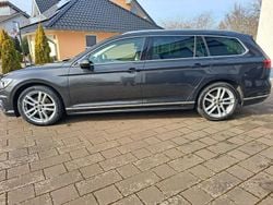 Grau Gebraucht 2018 VW Passat Highline Kombi | 16.980 € (Fairer Preis)