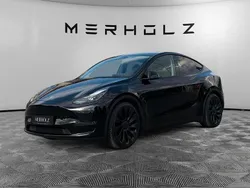 Schwarz Gebraucht 2023 Tesla Model Y Performance SUV | 35.990 € (Fairer Preis)