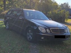 Schwarz Gebraucht 2006 Mercedes E320 Avantgarde Kombi | 6.950 € (Teuer)