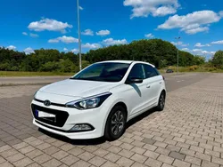 Weiß Gebraucht 2018 Hyundai i20 Passion Kleinwagen | 9.700 € (Fairer Preis)