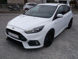Frostweiß Gebraucht 2019 Ford Focus Performance Edition Limousine | 32.990 €