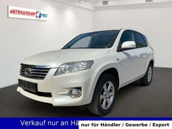 Weiß Gebraucht 2012 Toyota RAV4 Life SUV | 7.999 € (Superpreis)