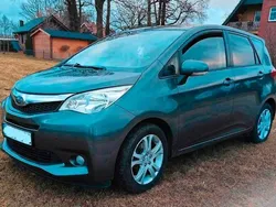 Grau Gebraucht 2012 Subaru Trezia Comfort Van / Kleinbus | 11.000 € (Fairer Preis)