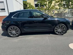 Schwarz Gebraucht 2018 Porsche Macan S SUV | 53.000 €