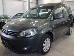 Grau Gebraucht 2011 VW Caddy Van / Kleinbus | 7.900 € (Teuer)