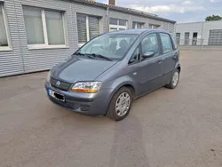 Grau Gebraucht 2004 Fiat Idea Van / Kleinbus | 2.500 €