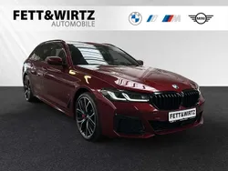 Aventurinrot metallic Gebraucht 2022 BMW 540 M Sport Kombi | 56.990 € (Teuer)