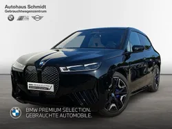 Saphirschwarz Gebraucht 2024 BMW iX Sport Line SUV | 74.930 € (Etwas zu teuer)