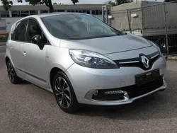 Silber Gebraucht 2014 Renault Scénic III Bose Edition Van / Kleinbus | 5.500 € (Fairer Preis)