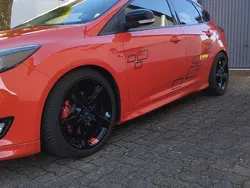 Rot Gebraucht 2017 Ford Focus ST-Line Limousine | 9.950 € (Fairer Preis)
